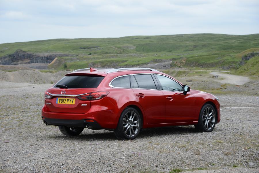  Mazda6 Wagon 2015 года  (UK) (фото 12 из 39)